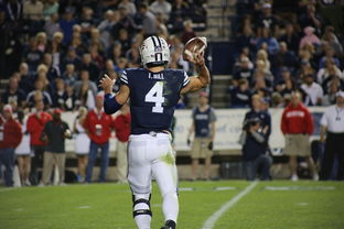 fb体育平台-中国足球前锋类型结构性调整报告，中国足球队前锋有哪些